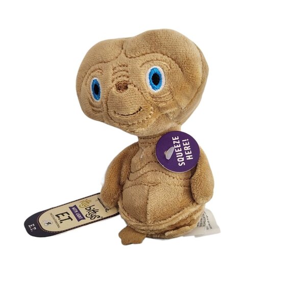 Hallmark itty bittys E.T. The Extra-Terrestrial Beanbag Plush W/ Light Up Heart - Picture 2 of 6
